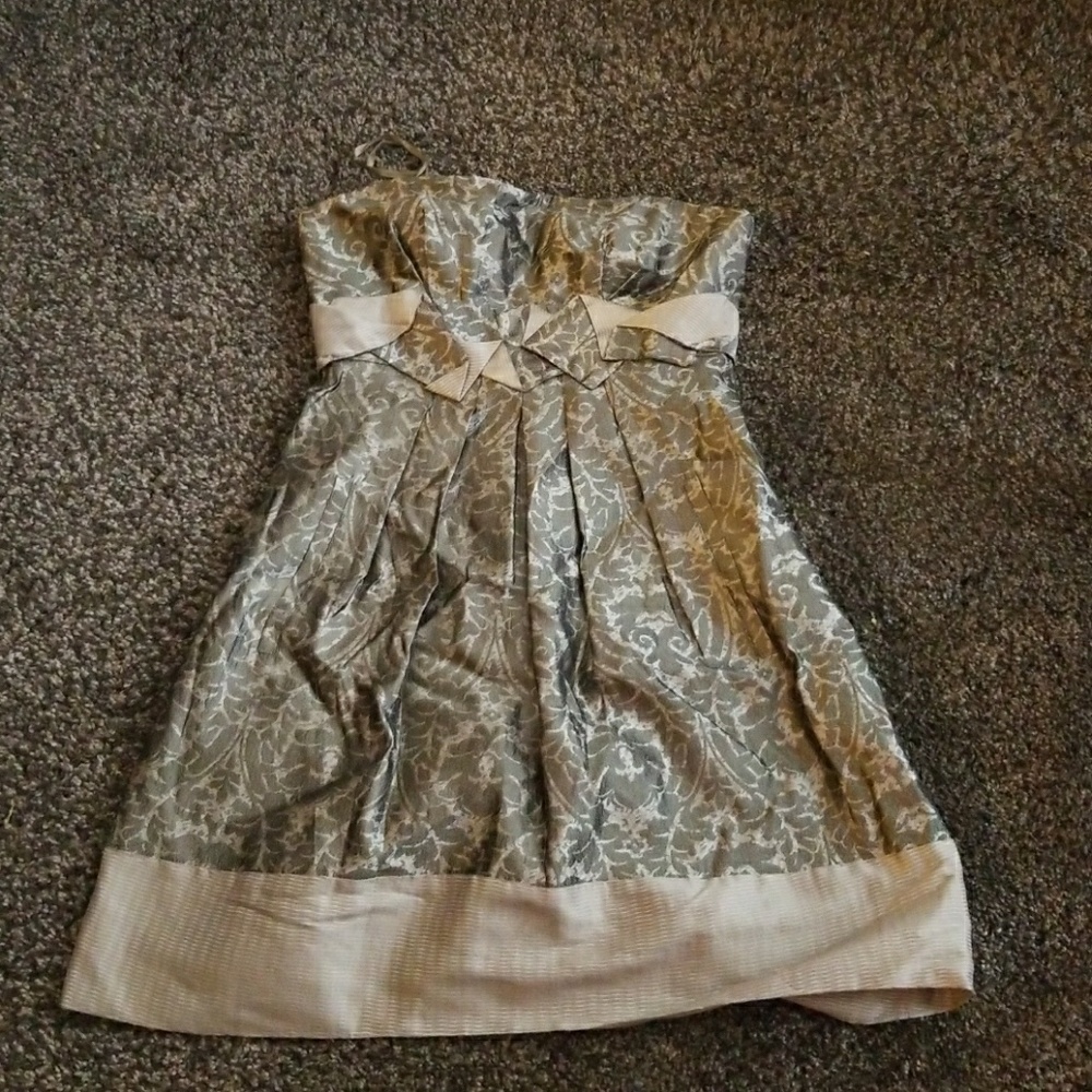 Holiday dress